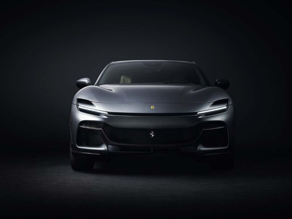 Ferrari�Purosangue 2024 - frente