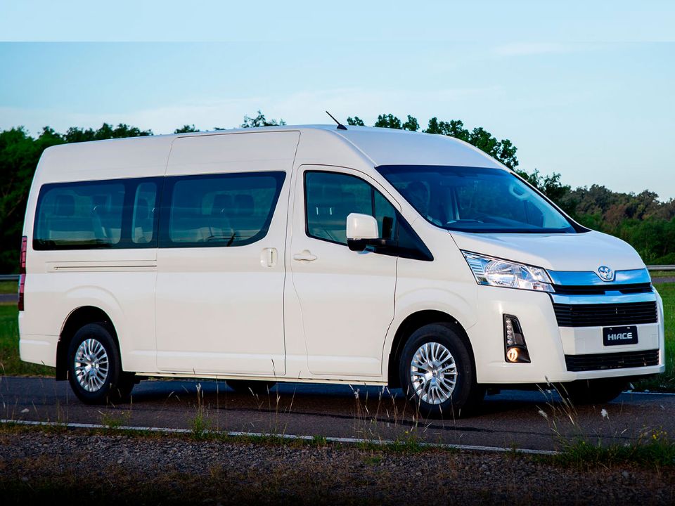 Toyota�Hiace 2024 - �ngulo frontal