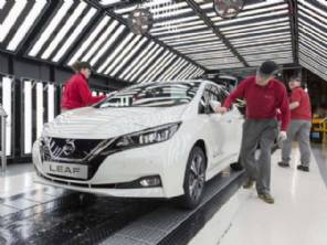 Nissan deixa de fabricar o eltrico Leaf no Reino Unido  espera da nova gerao