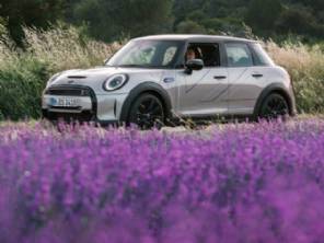 Mini lan�a s�rie limitada Mayfield Edition do hatch Cooper S no Brasil