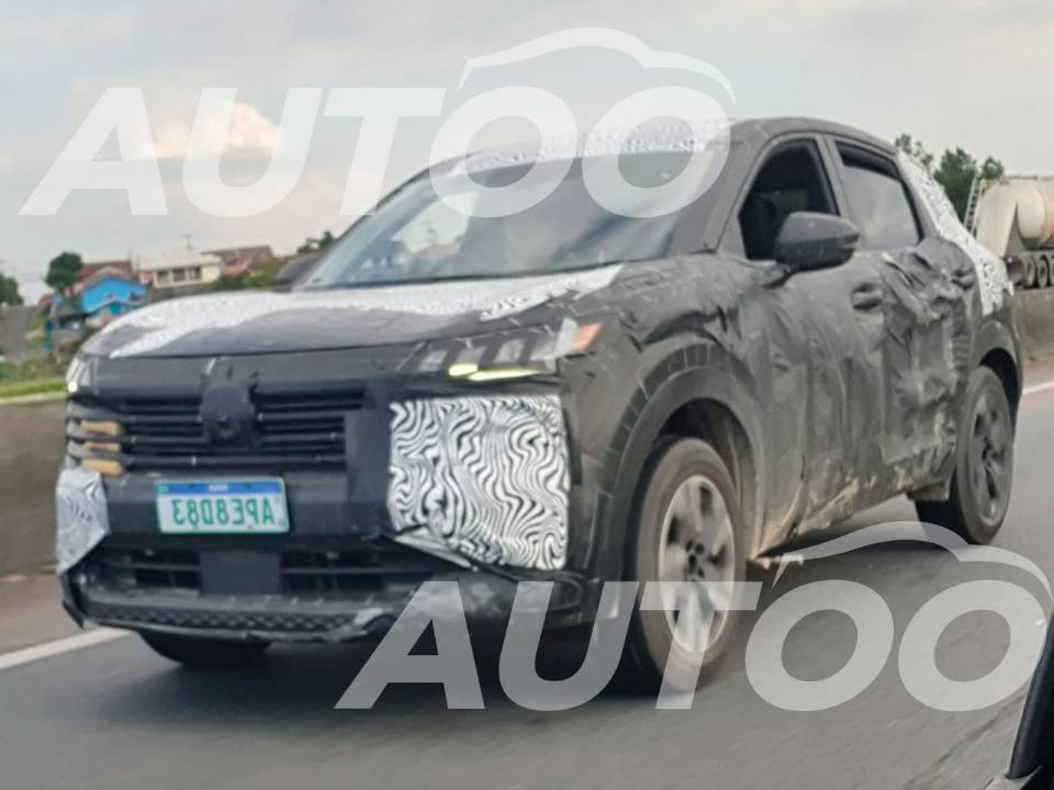 Nissan Kicks de segunda geração em flagra