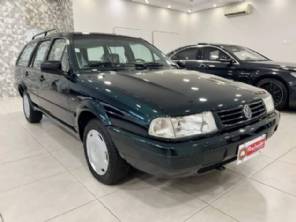 Est� � venda perua Quantum sem uso de loja VW fechada nos anos 2000