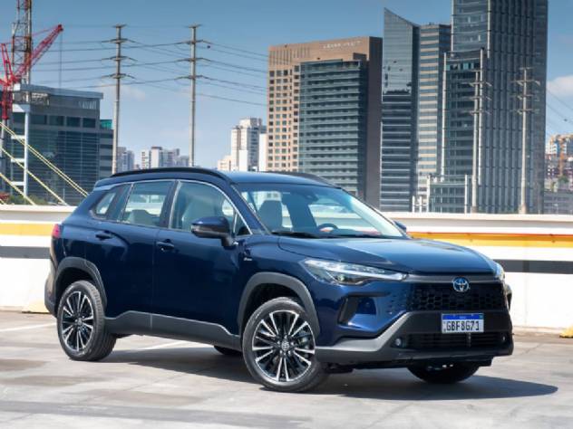 Corolla Cross 2026 tem descontos de quase R$ 30 mil nas lojas