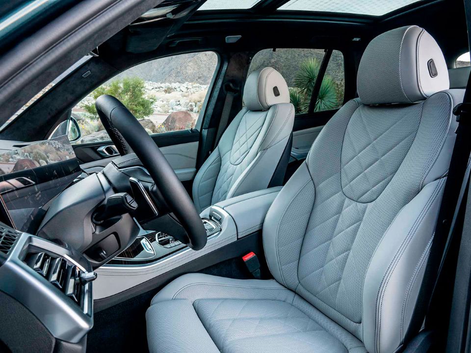 BMW�X5 2024 - bancos dianteiros