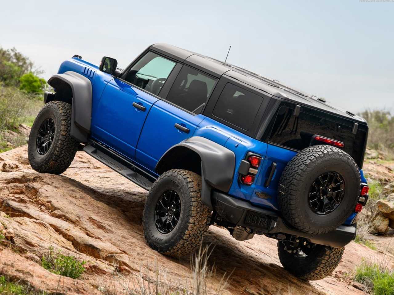 Ford Bronco V6 2025 Ford Bronco V6 2025