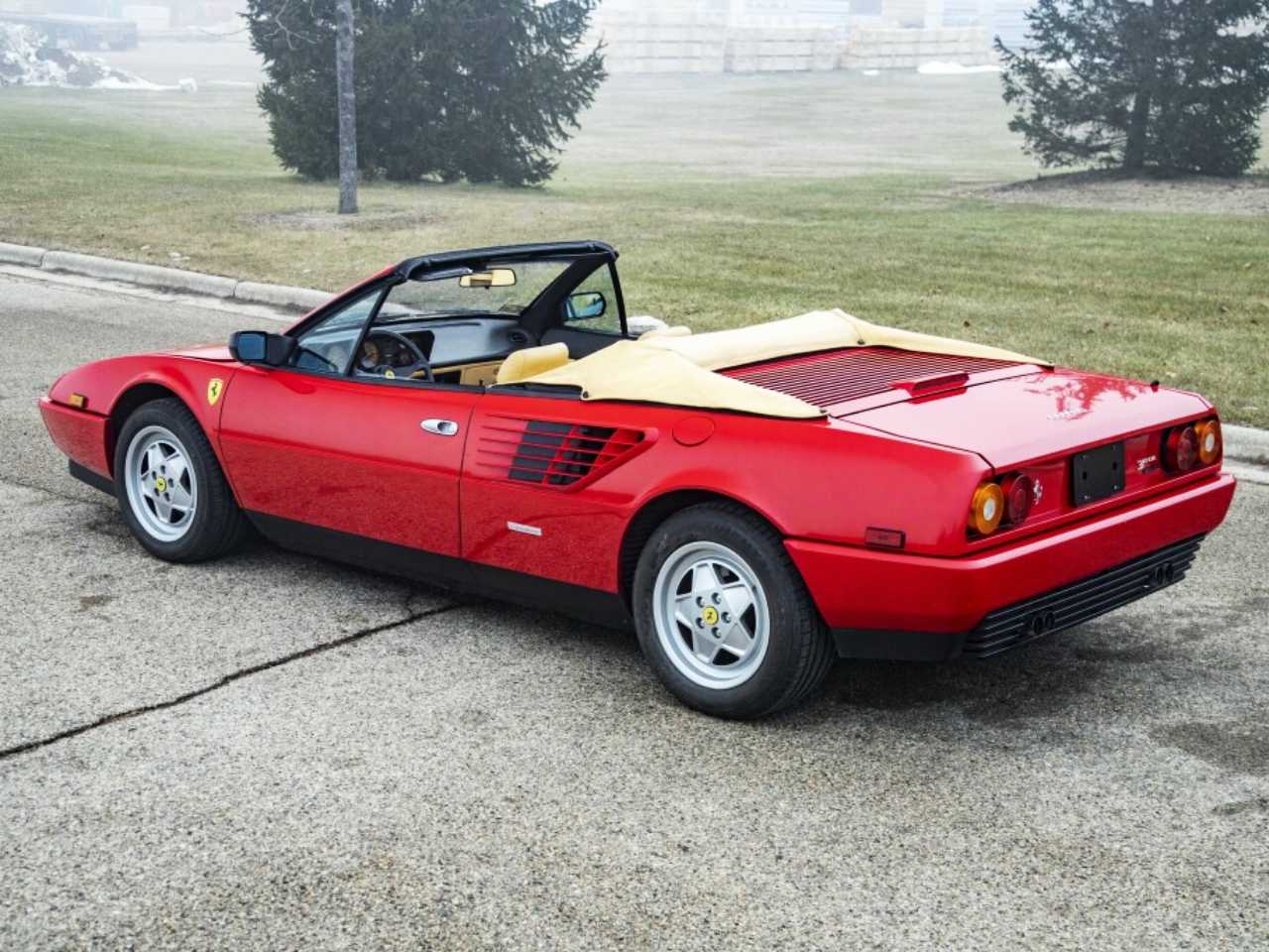 Ferrari Mondial Ferrari Mondial