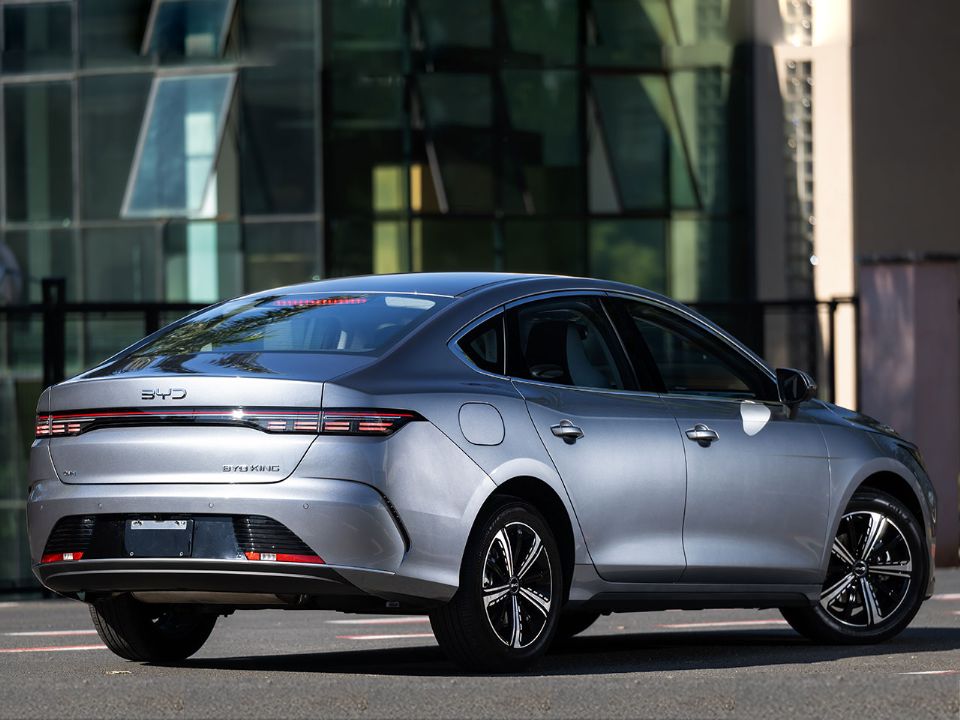 BYD�King 2025 - �ngulo traseiro