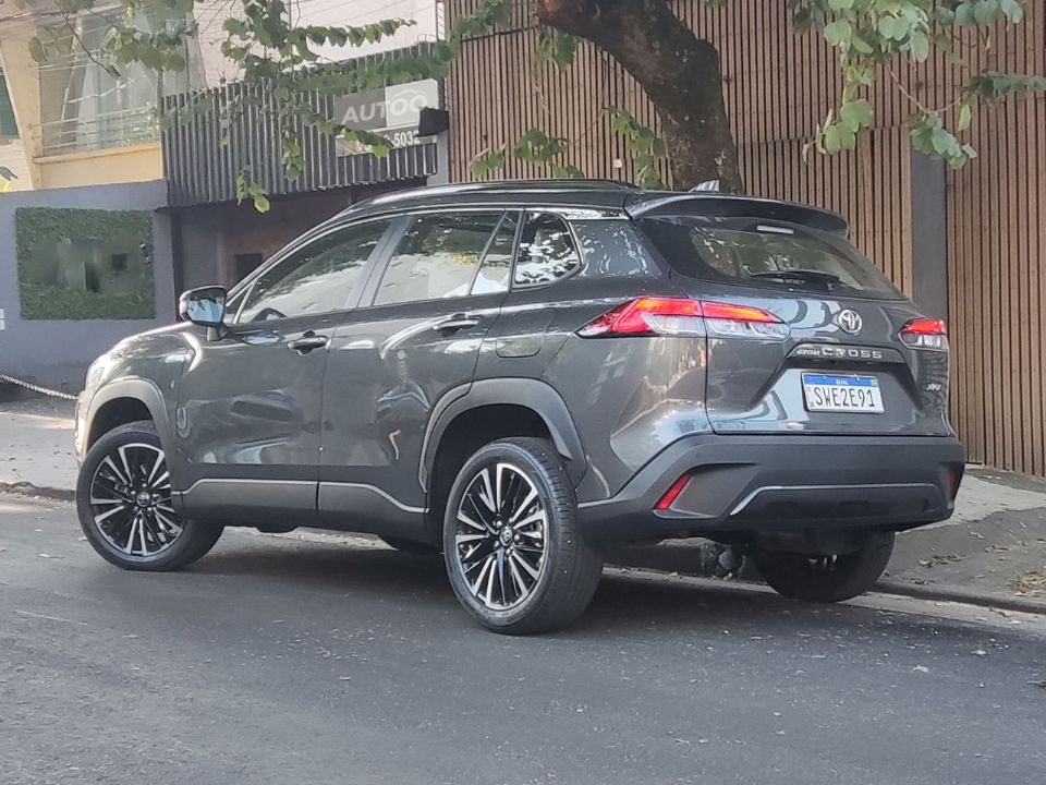 Toyota�Corolla Cross 2025 - �ngulo traseiro