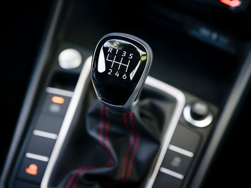 Volkswagen�Jetta 2025 - c�mbio