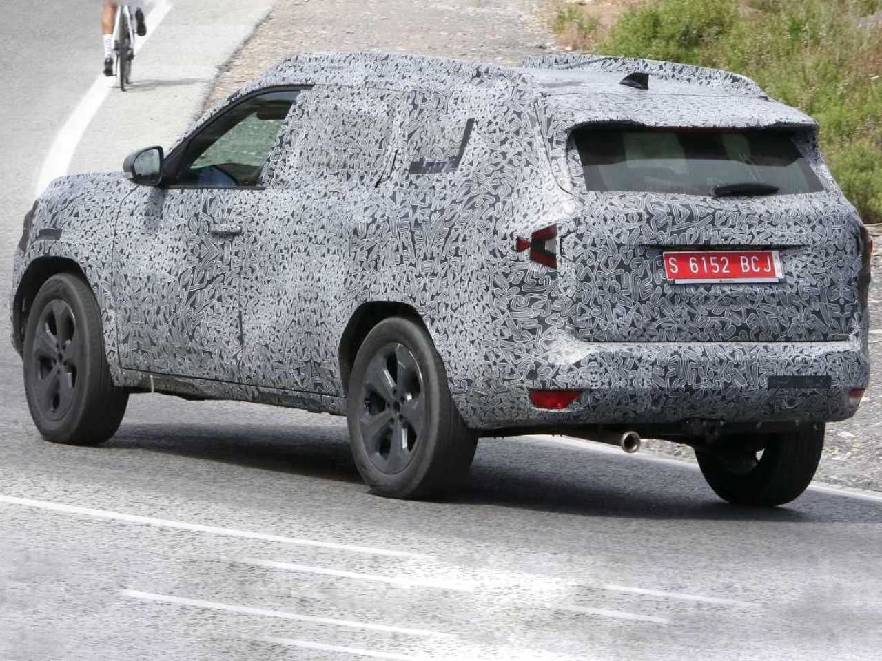 Traseira do Renault Bigster segue as mesmas linhas da nova geração do Duster Traseira do Renault Bigster segue as mesmas linhas da nova geração do Duster