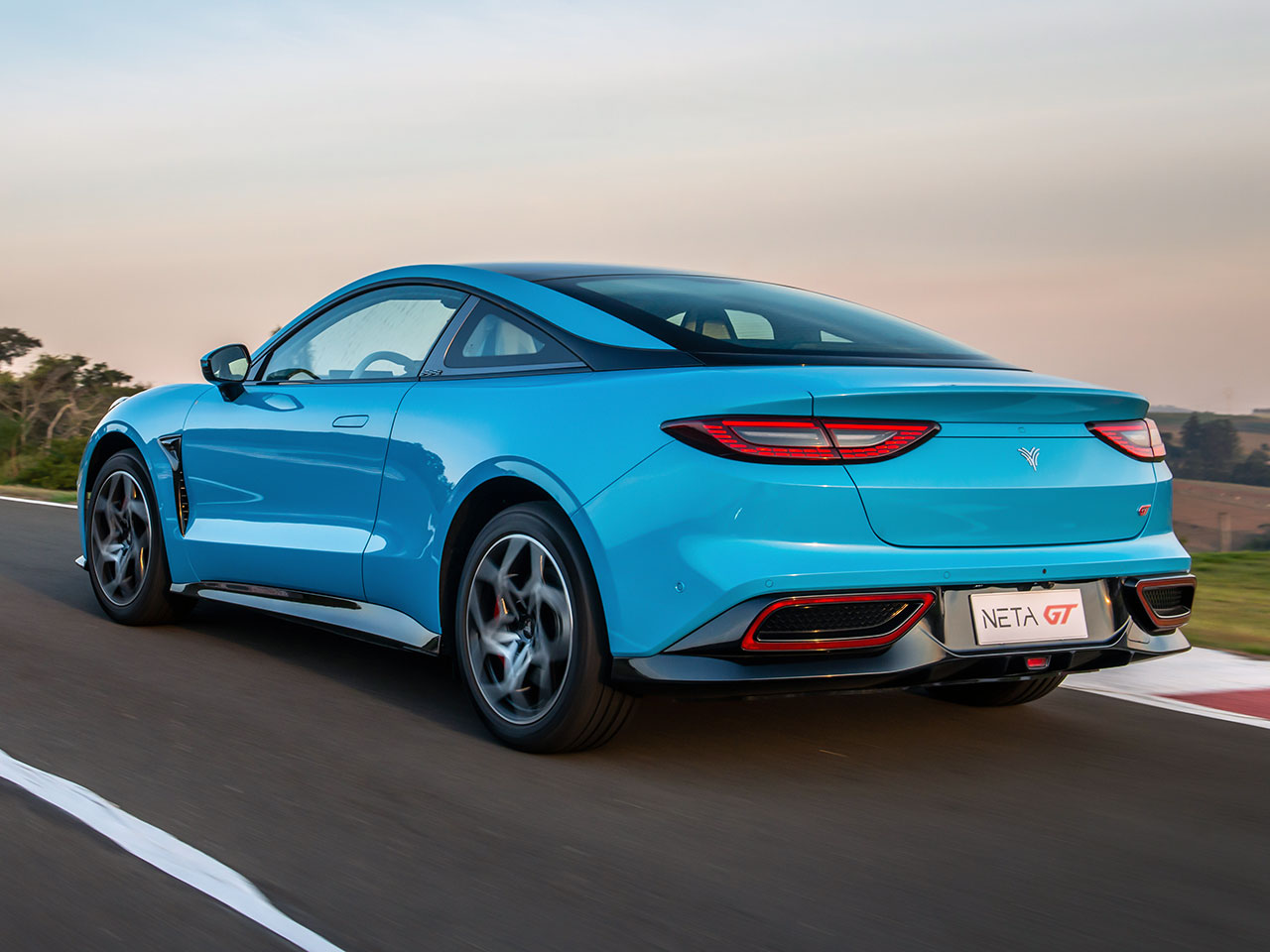 Neta GT Neta GT