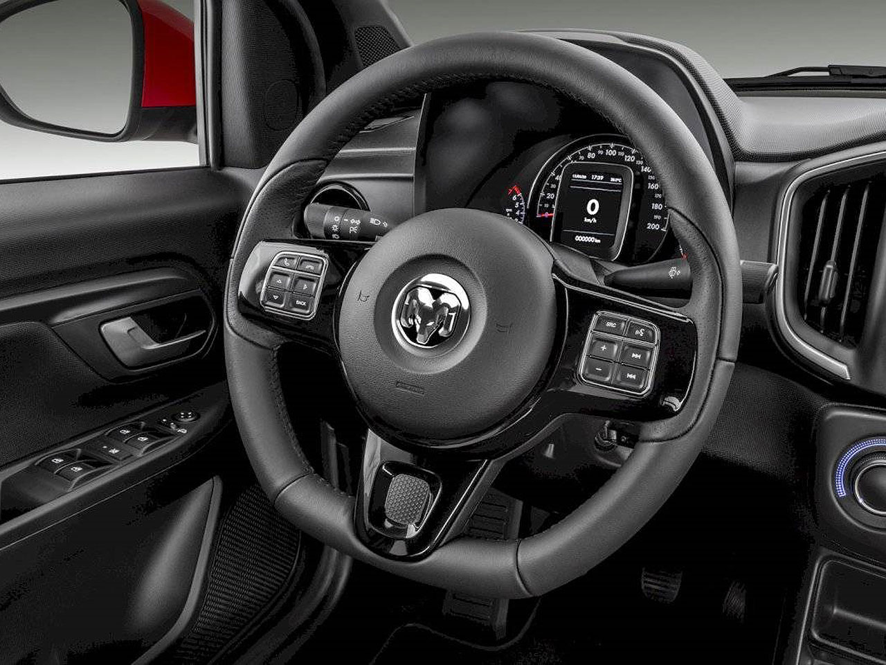 RAM�700 2022 - volante