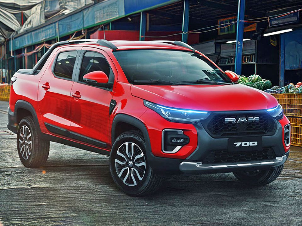 RAM�700 2024 - �ngulo frontal