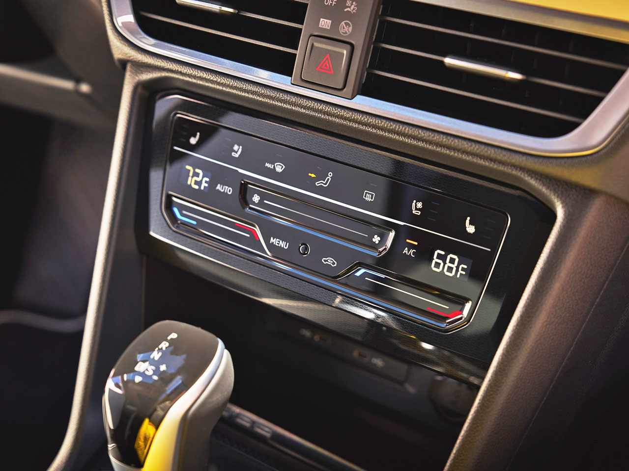 Volkswagen�Taos - Foto 2 de 54 - 1600 x 1200 pixels2025 - console central