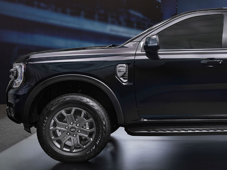 Ford�Ranger 2025 - lateral