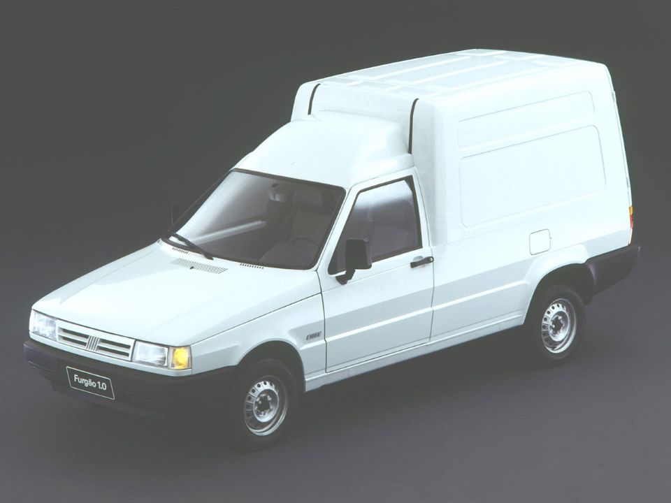 Fiat�Fiorino 1999 - �ngulo frontal