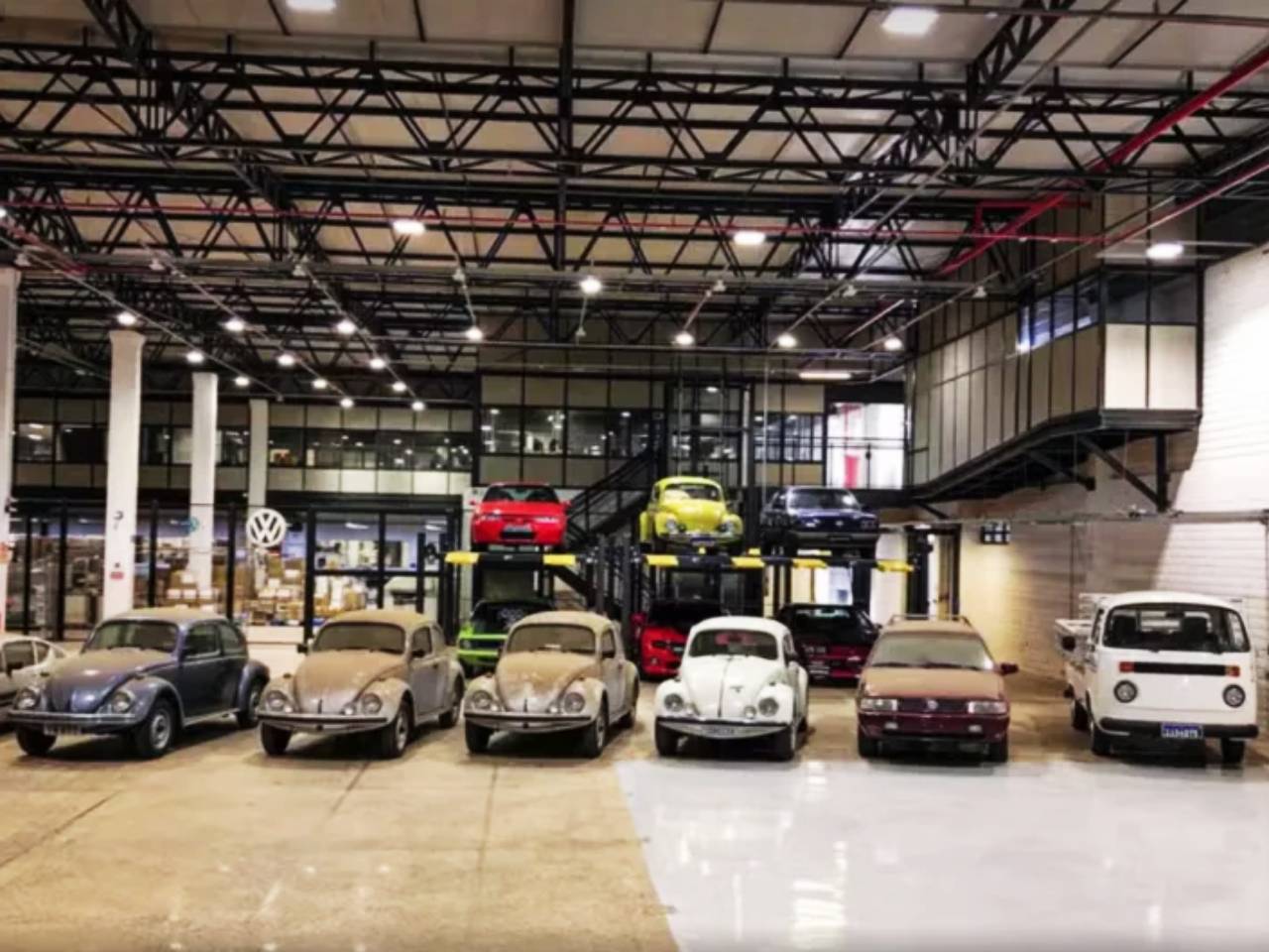 Vários modelos da Volkswagen são esquecidos em concessionária no Brasil Vários modelos da Volkswagen são esquecidos em concessionária no Brasil