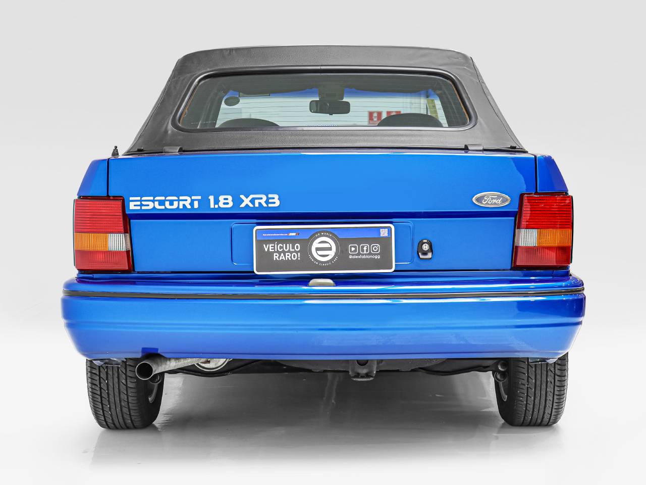 Ford Escort XR3 Conversível 1990 Ford Escort XR3 Conversível 1990