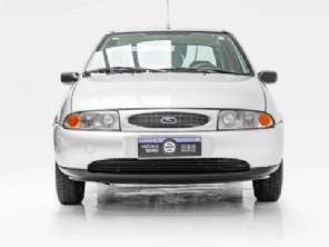 Ford Fiesta � venda rodou pouco e brilha como novo; veja pre�o da raridade
