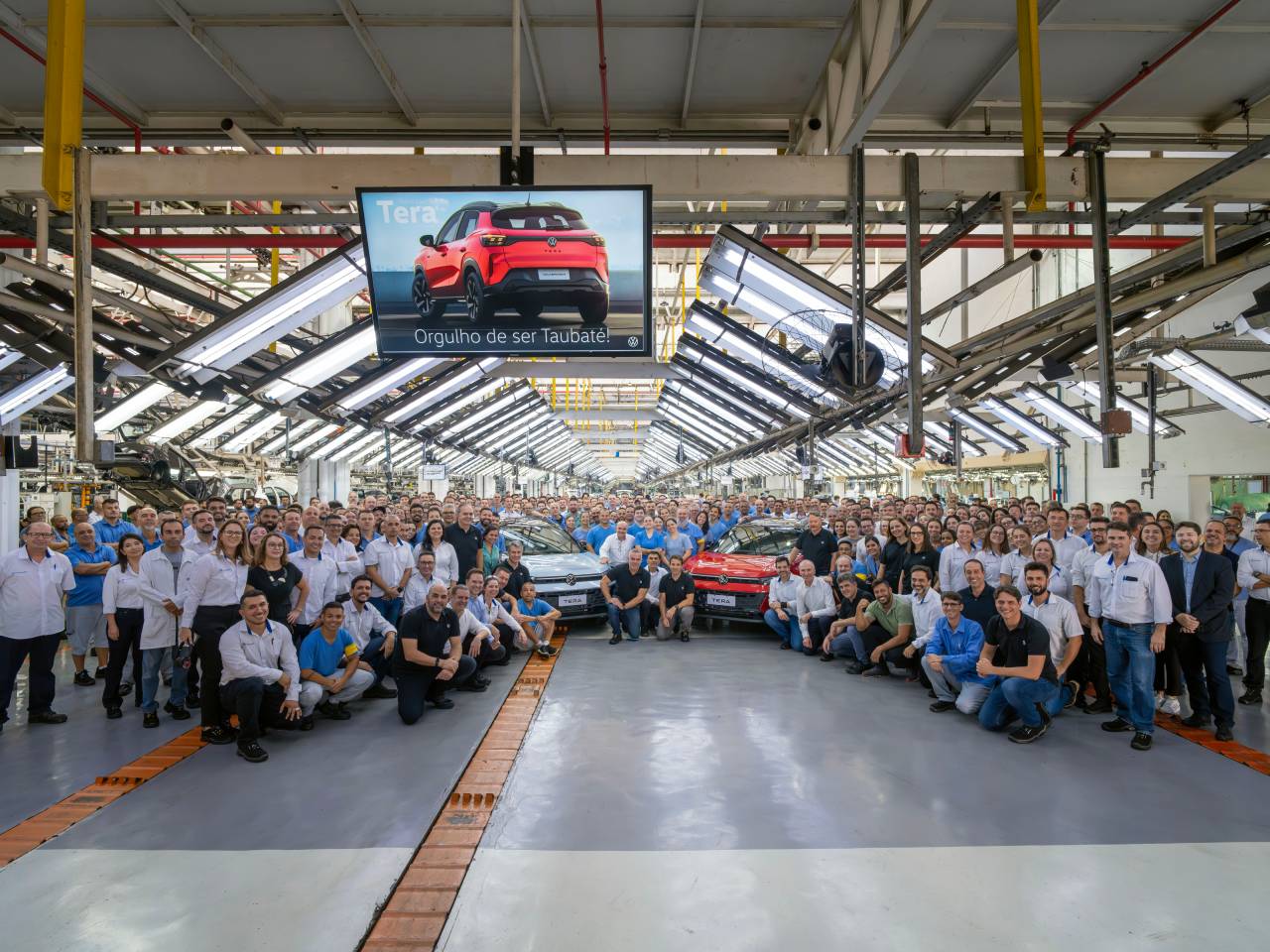 VW Tera começa a sair da linha de montagem em Taubaté (SP), de onde saíram Gol e Up! VW Tera começa a sair da linha de montagem em Taubaté (SP), de onde saíram Gol e Up!