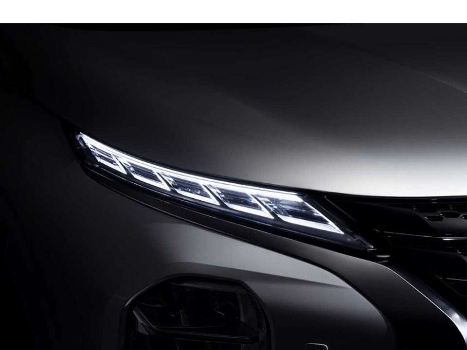 Mitsubishi�Outlander 2026 - far�is