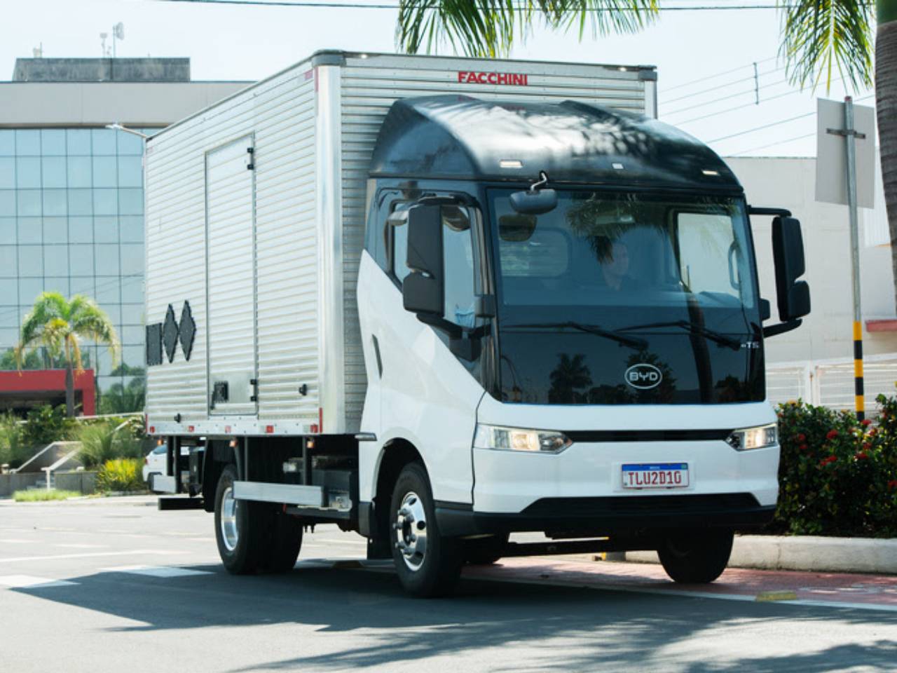 BYD eT5 BYD eT5