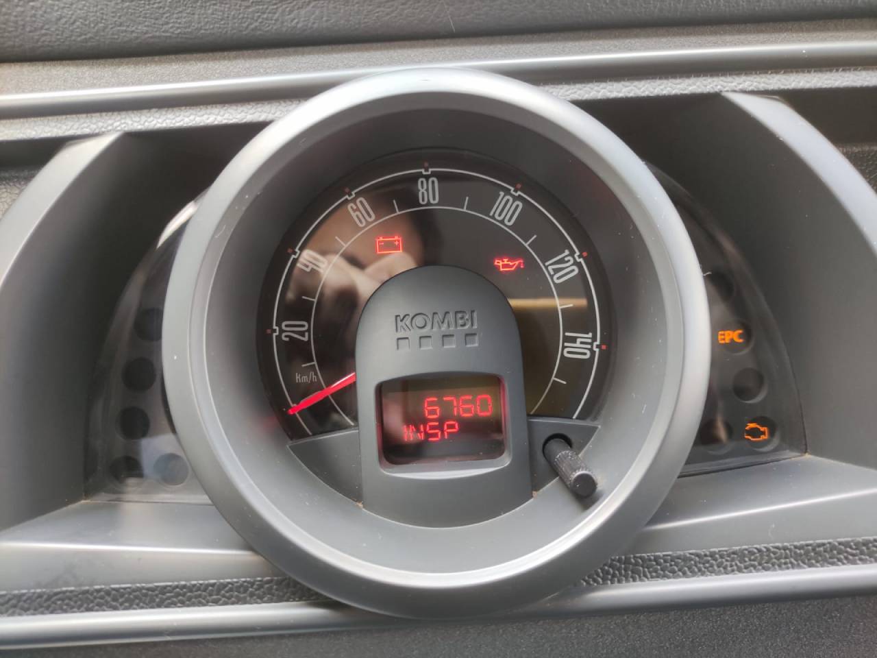 Volkswagen Kombi 2010 Volkswagen Kombi 2010