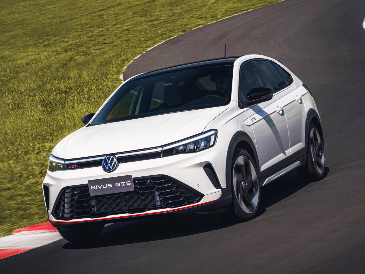 Volkswagen Nivus GTS