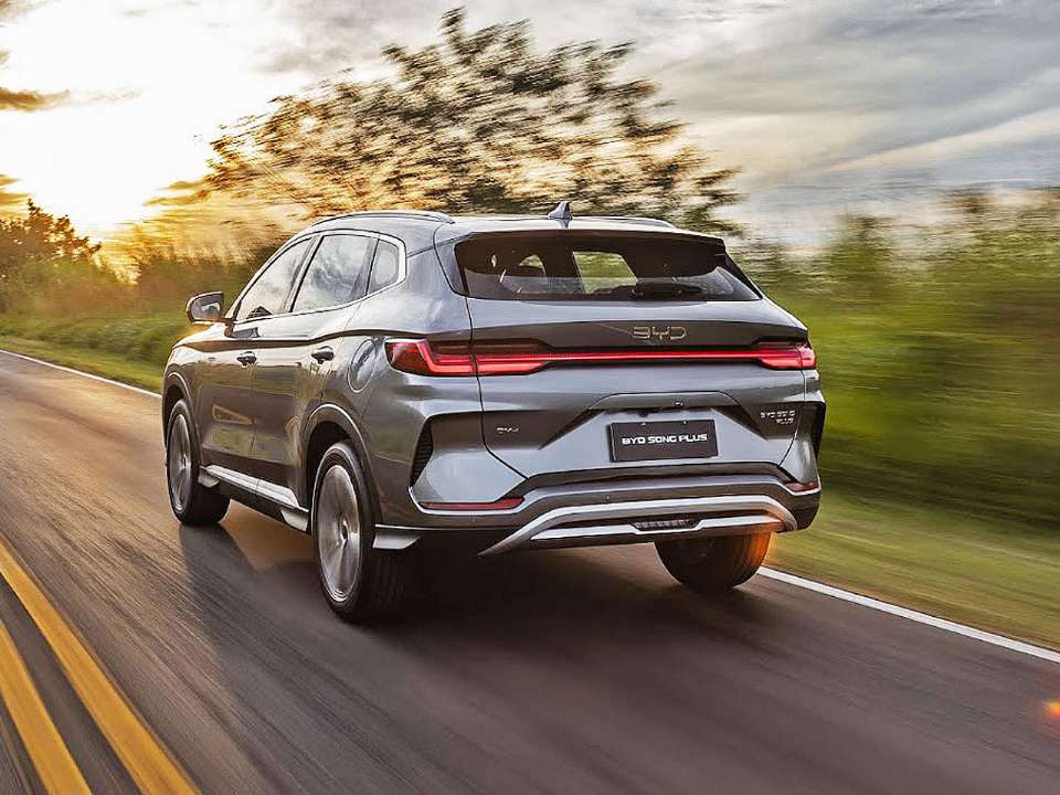 BYD�Song Plus DM-i 2026 - �ngulo traseiro