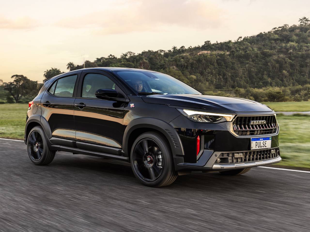 Fiat Pulse Abarth 2026: preços, consumo e equipamentos do esportivo - AUTOO