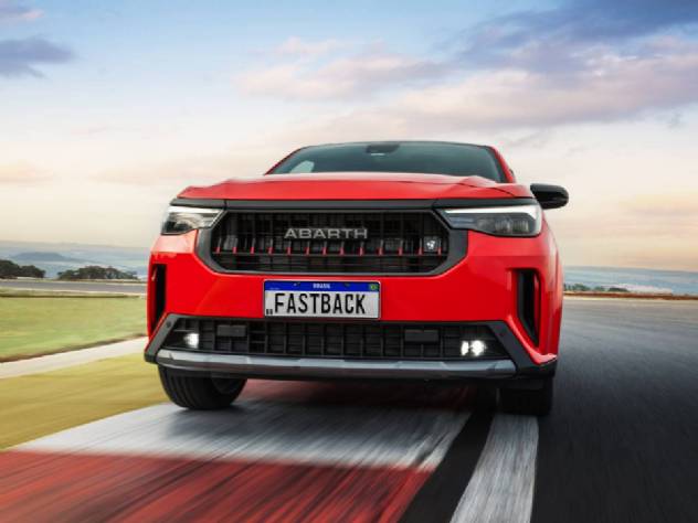 Fiat Fastback Abarth: veja 5 motivos para comprar e 5 para fugir do SUV
