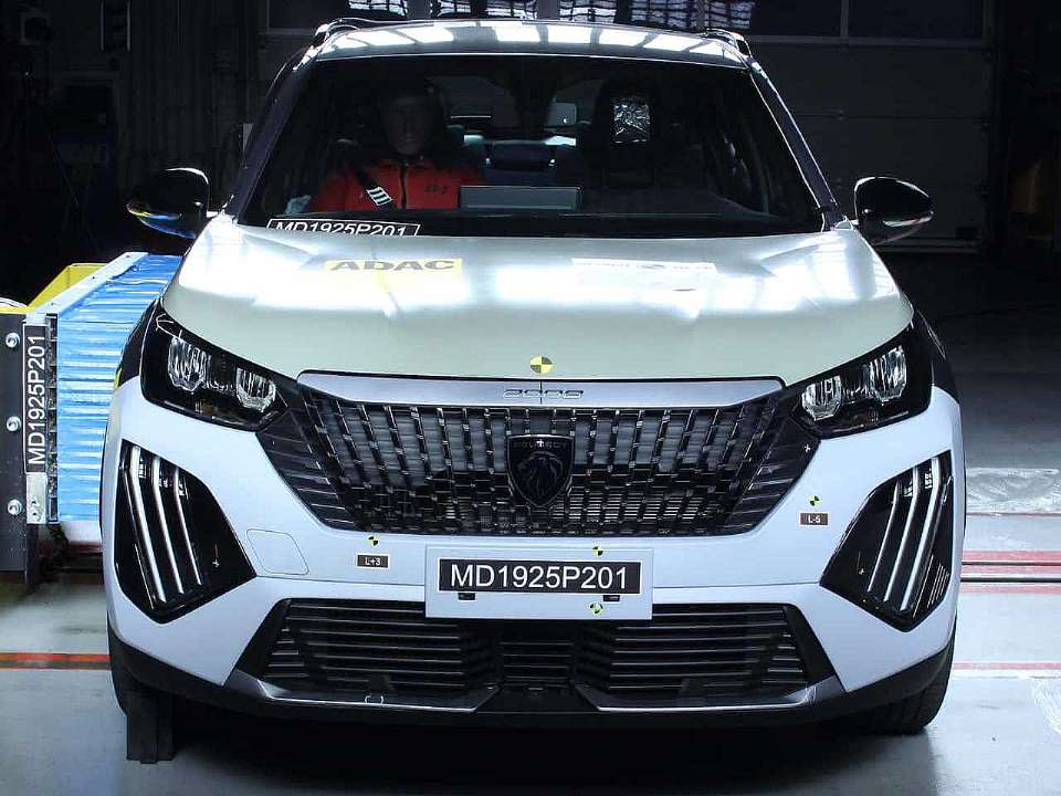Peugeot�2008 2026 - frente