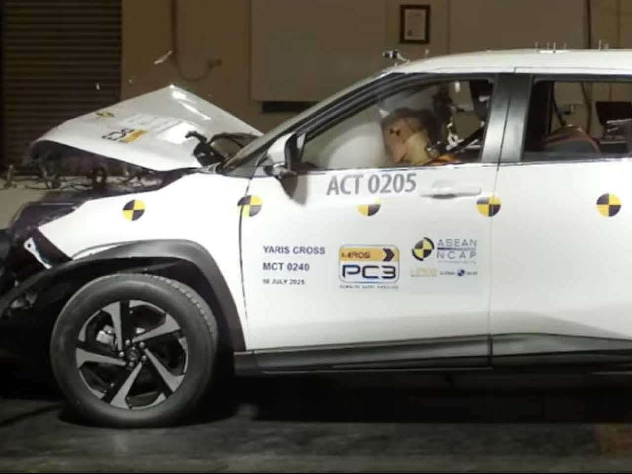Toyota�yaris-cross 2026 - lateral