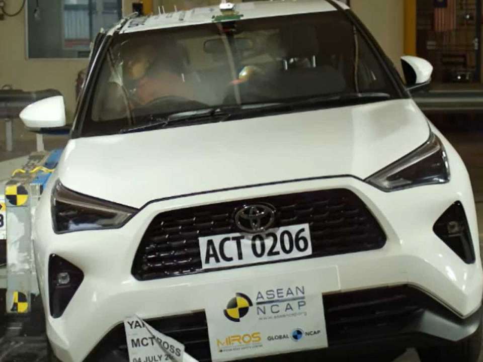 Toyota�yaris-cross 2026 - frente