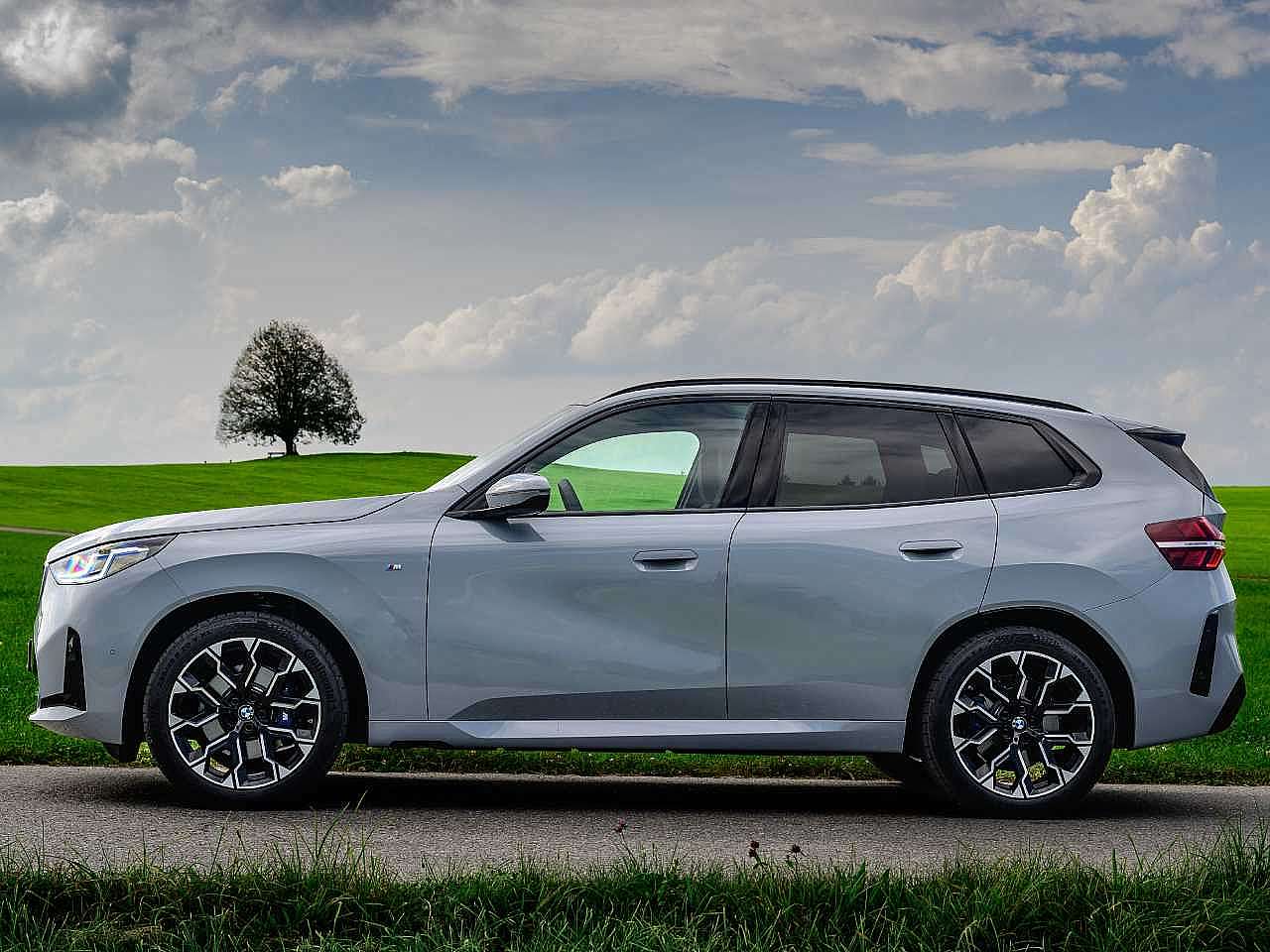 BMW�X3 - Foto 3 de 37 - 1600 x 1200 pixels2026 - lateral