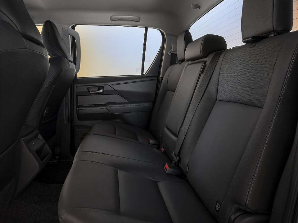 Toyota�Hilux 2027 - �ngulo frontal
