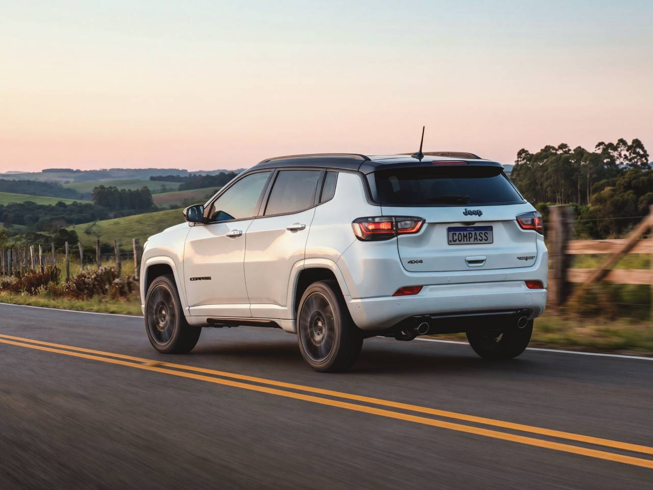 Jeep Compass Blackhawk