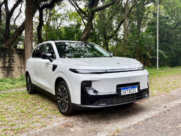 Leapmotor B10 h�brido: SUV quer desafiar T-Cross, Creta e outros; confira avalia��o
