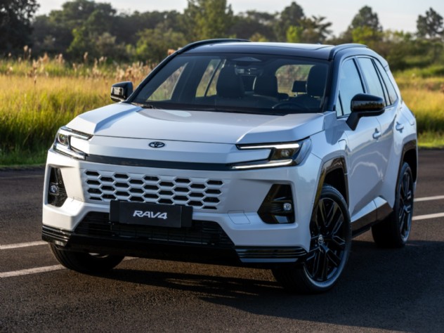 Novo Toyota RAV4 ganha op��o de blindagem certificada com at� 10 anos de garantia