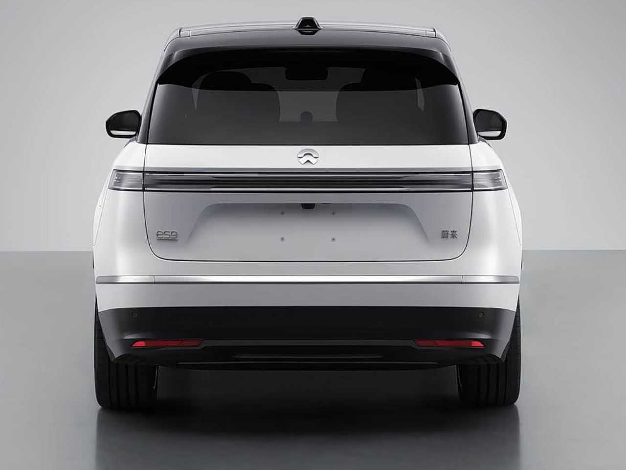Nio ES9