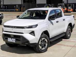 Toyota lan�a nova gera��o da Hilux el�trica com pre�o de picape grande