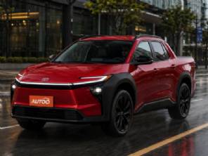 Toyota j� testa picape fabricada a partir do novo Corolla Cross; confira as proje��es
