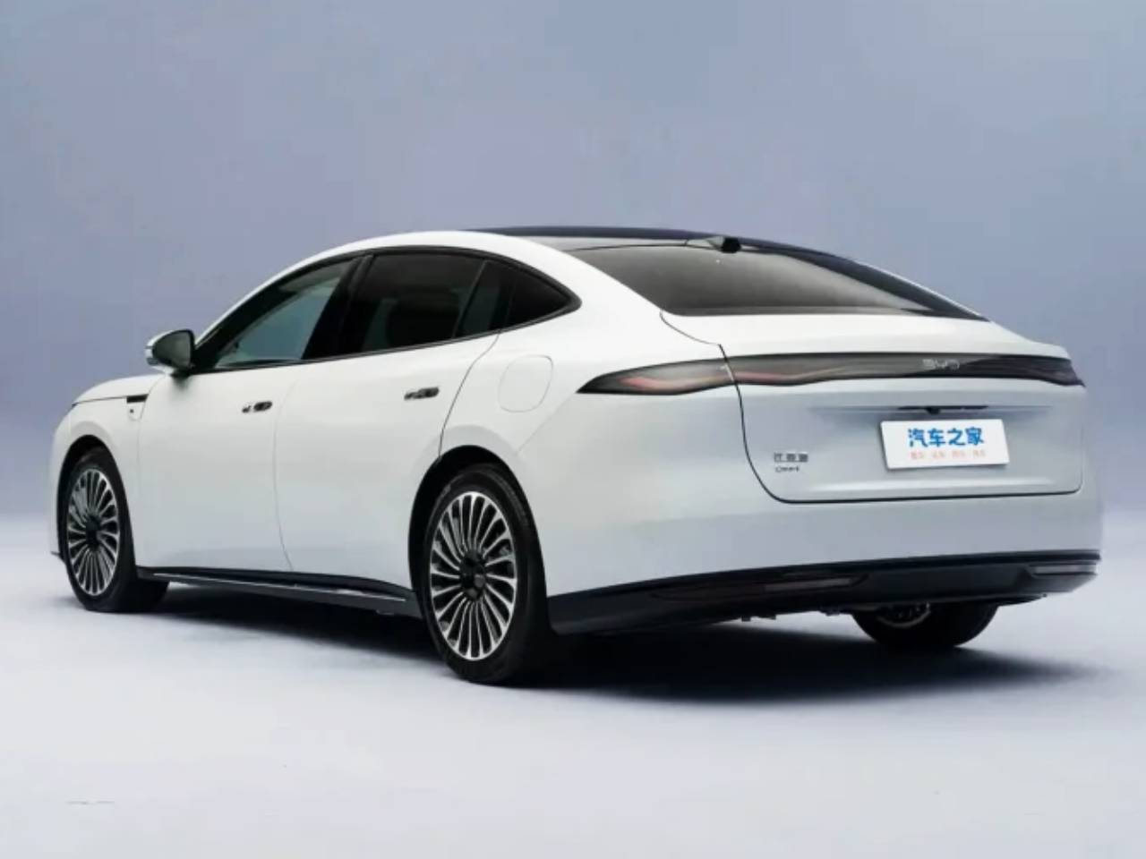 BYD Seal 8 BYD Seal 8