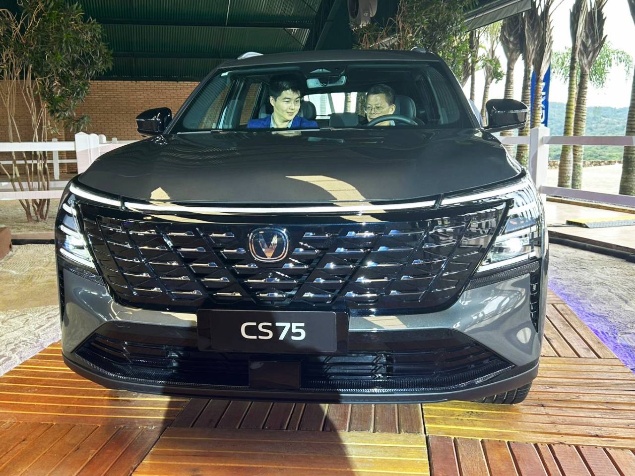 Caoa Changan CS75 Caoa Changan CS75