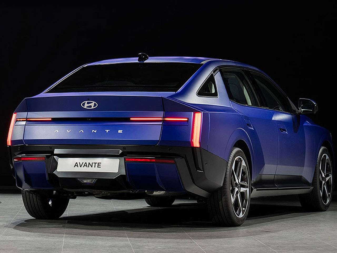 Hyundai Elantra 2027