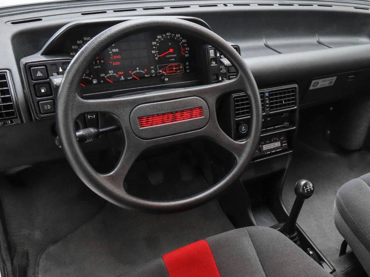 Fiat Uno 1.5R Fiat Uno 1.5R