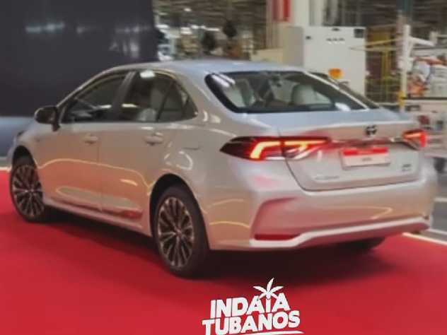 �ltimo Corolla deixa f�brica de Indaiatuba e encerra produ��o iniciada em 1998