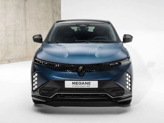 Renault Megane el�trico da linha 2026 recebe mudan�as, mas segue quase extinto no Brasil