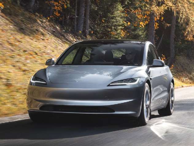 Tesla se envolve em outro acidente fatal nos EUA; saiba detalhes