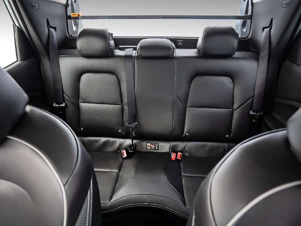 Chevrolet�Montana 2027 - bancos traseiros
